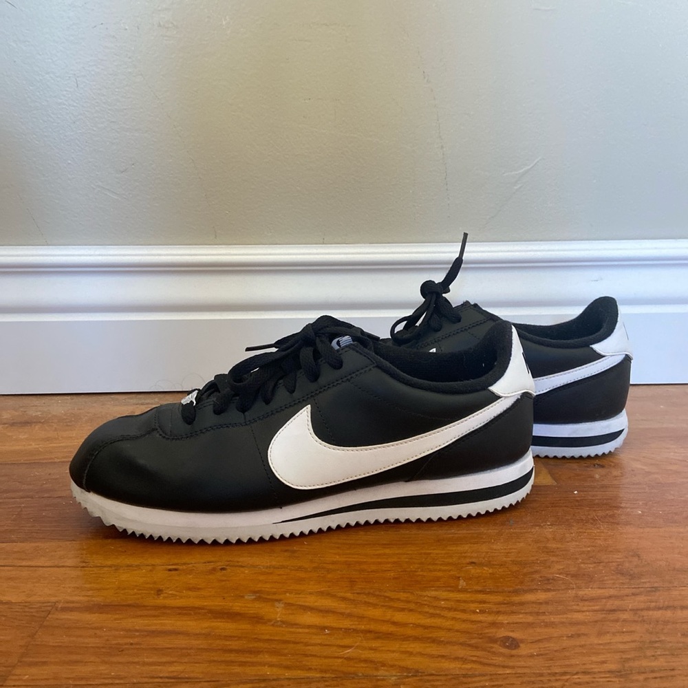 NIKE CORTEZ